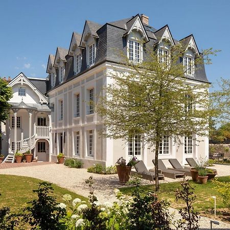 Hotel Saint-Delis - La Maison Du Peintre - Relais & Chateaux Honfleur Bagian luar foto