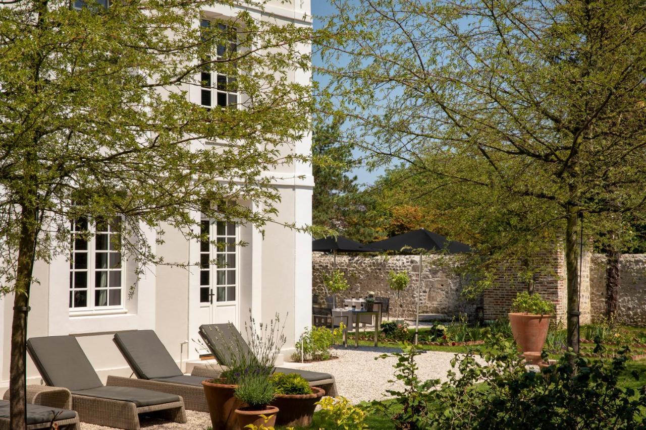 Hotel Saint-Delis - La Maison Du Peintre - Relais & Chateaux Honfleur Bagian luar foto