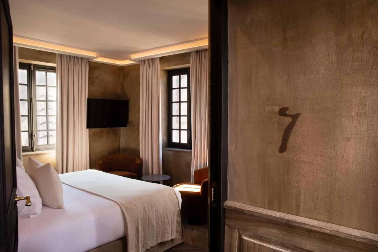 Hotel Saint-Delis - La Maison Du Peintre - Relais & Chateaux Honfleur Bagian luar foto