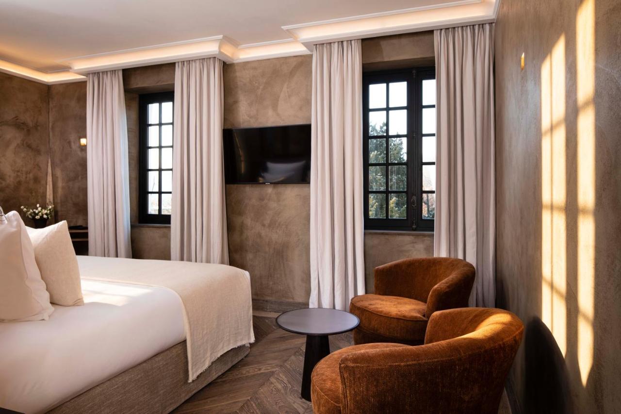 Hotel Saint-Delis - La Maison Du Peintre - Relais & Chateaux Honfleur Bagian luar foto